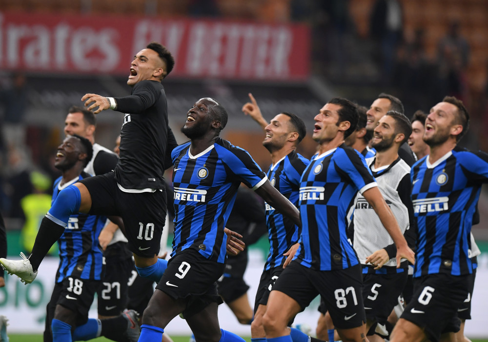 张伟丽今天被5次抱摔！冲击双级别冠军失败！舍甫琴科确实很厉害